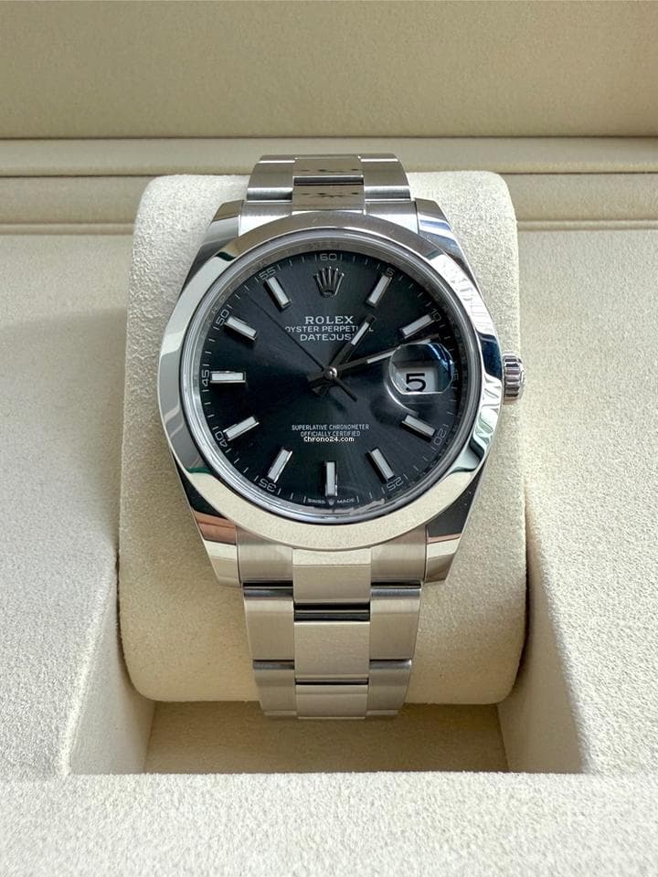 Rolex Datejust 41 2020 Rhodium Dial Lc AT first buyer receipt