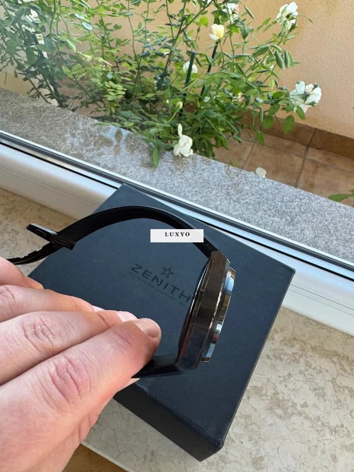 Zenith Defy El Primero 21 Like new. Full set. - Thumbnail 5