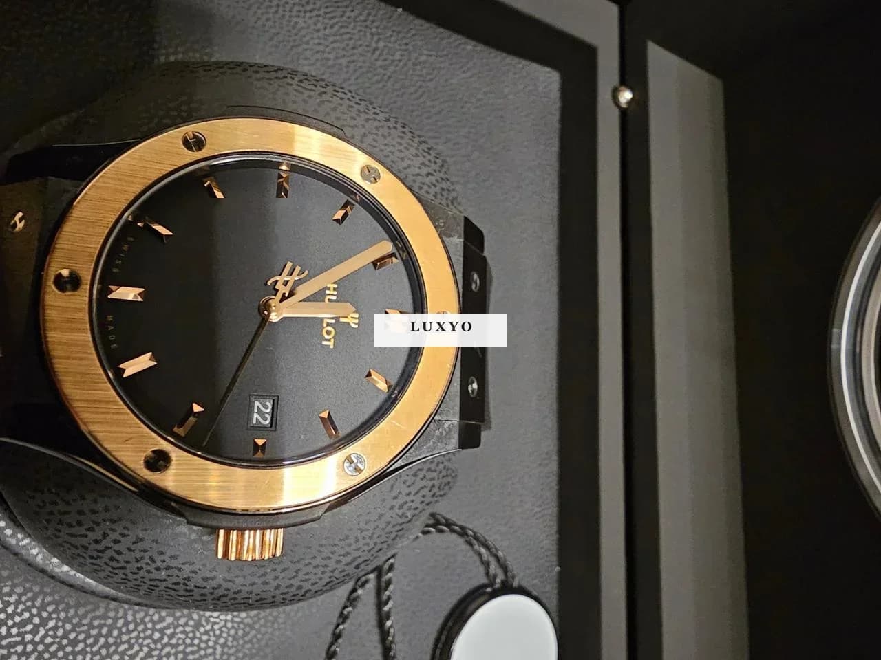Hublot Classic Fusion Automatic Ceramic/Rose Gold Automatic Ceramic/Rose Gold 42mm New Fullset mit Box und Papieren sowie Einkaufsrechnung - Thumbnail 4