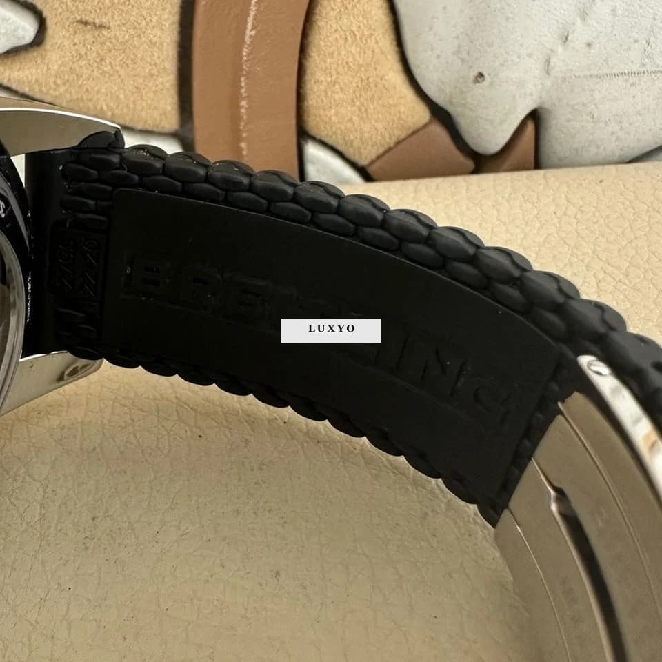 Breitling Heritage B01 Chronograph - Thumbnail 10