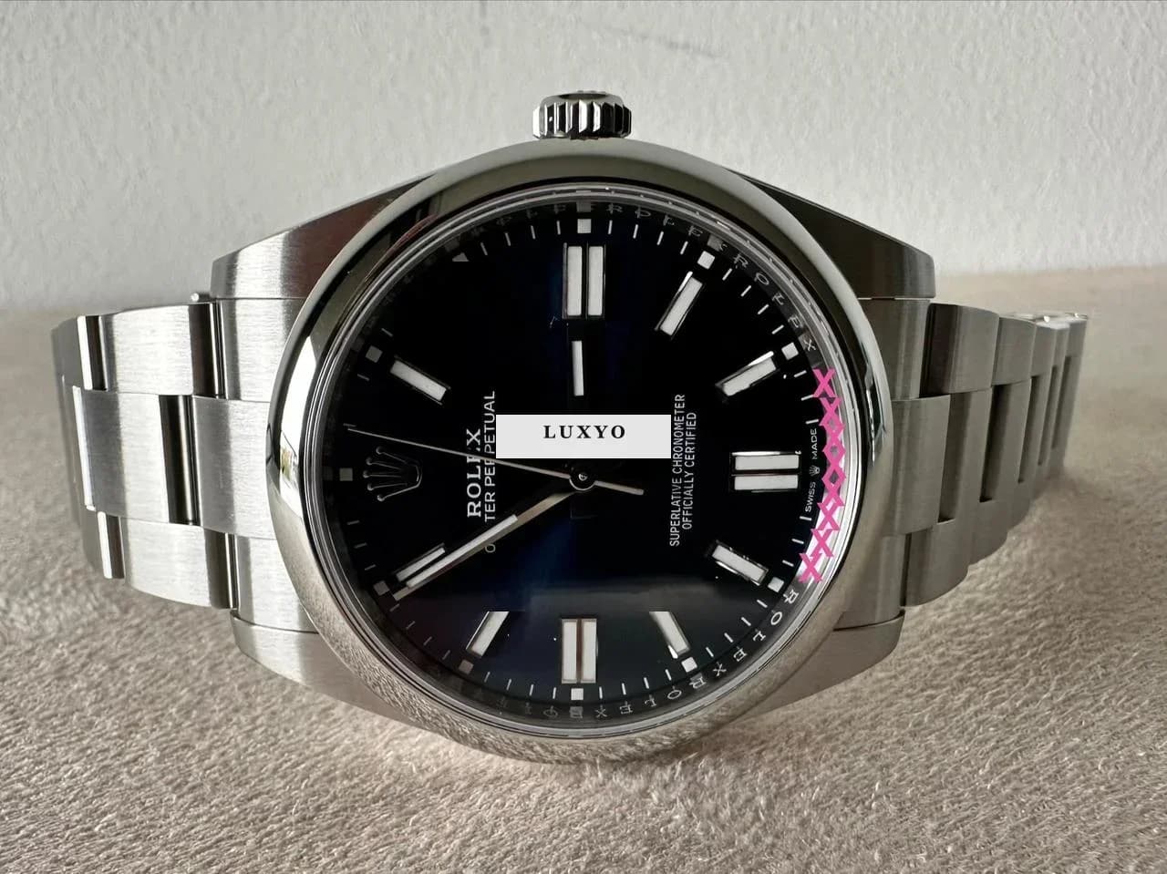 Rolex Oyster Perpetual 41 124300  Blau  Full Set  Neu & ungetragen  04/2025  verklebt - Thumbnail 4