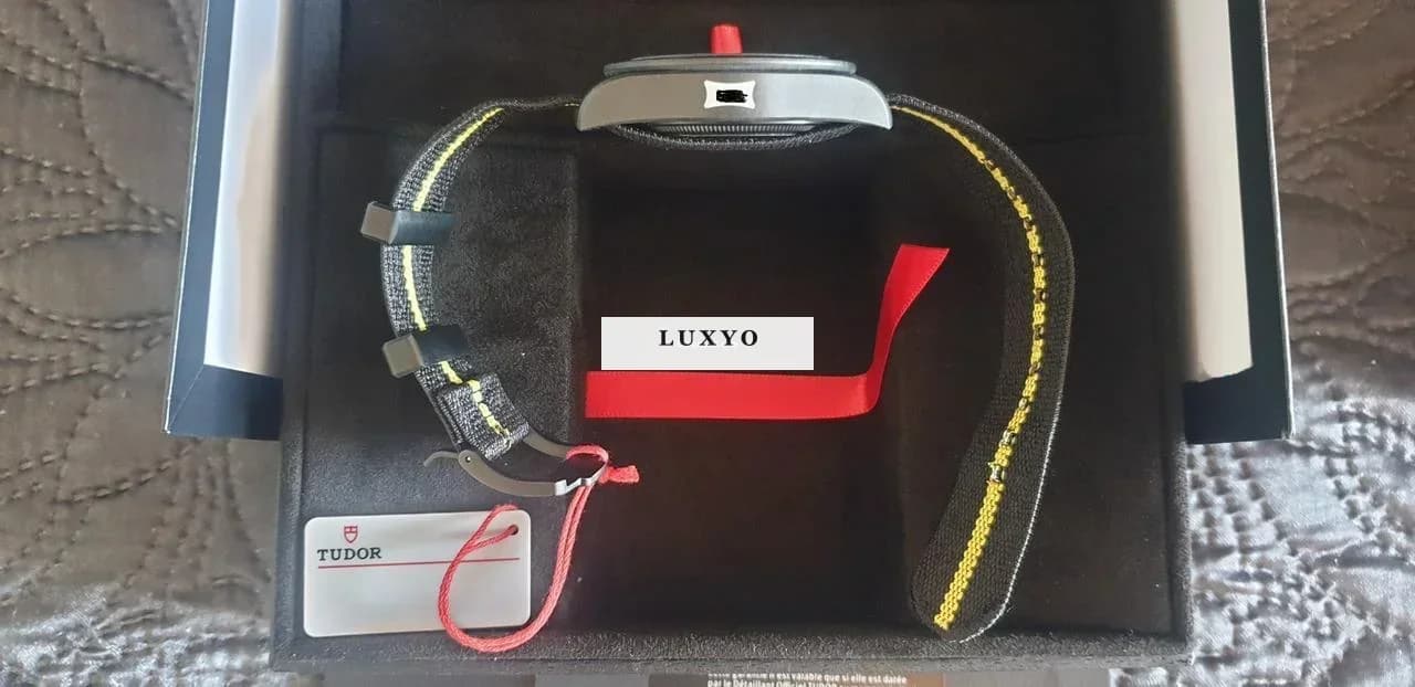 Tudor Pelagos Fxd Chrono "yellow" Yellow Tour De France Limited Edition 300 Exemplaires Monde - Neuve Jamais Portée - Thumbnail 7