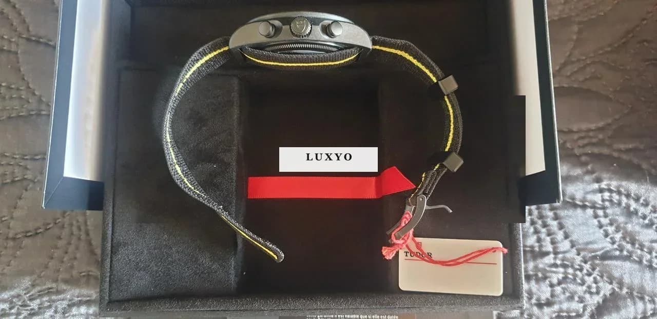 Tudor Pelagos Fxd Chrono "yellow" Yellow Tour De France Limited Edition 300 Exemplaires Monde - Neuve Jamais Portée - Thumbnail 8