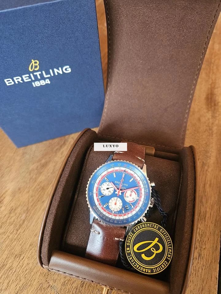 Breitling Navitimer 1 B01 Chronograph 43 Pan Am All original protective stickers in place - Thumbnail 10
