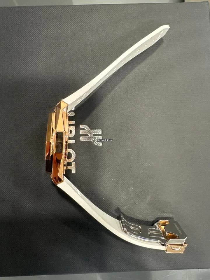 Hublot Classic Fusion Orlinski King Gold White Pavé 40mm - Thumbnail 3