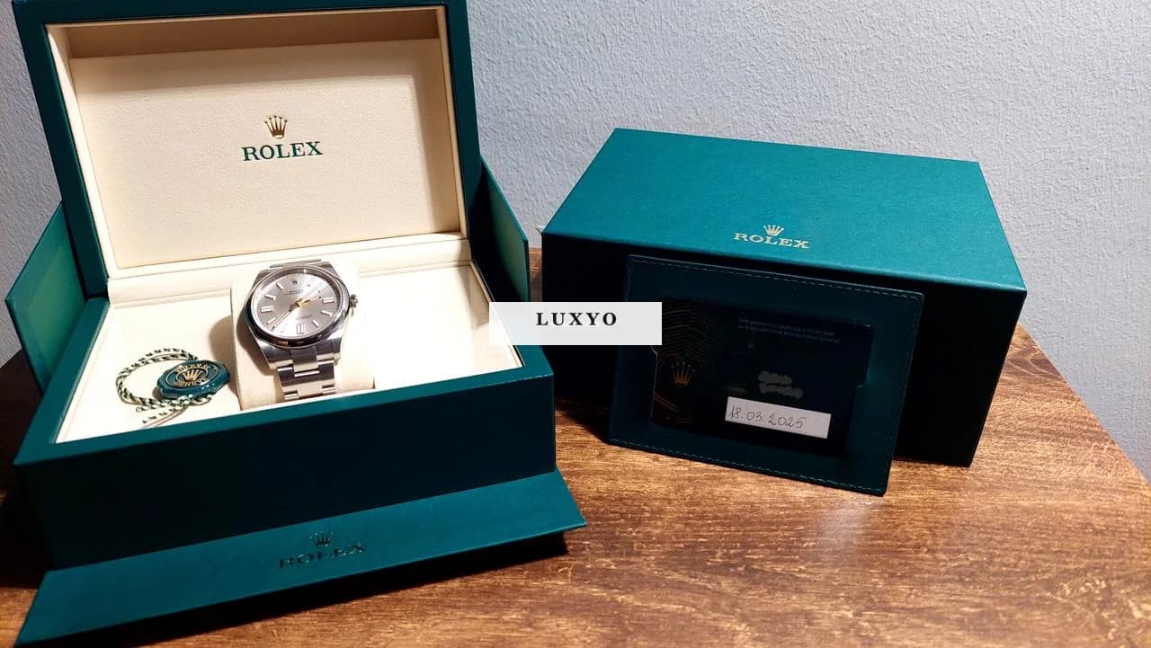 Rolex Oyster Perpetual 41 full set, orologio mai indossato - Thumbnail 5