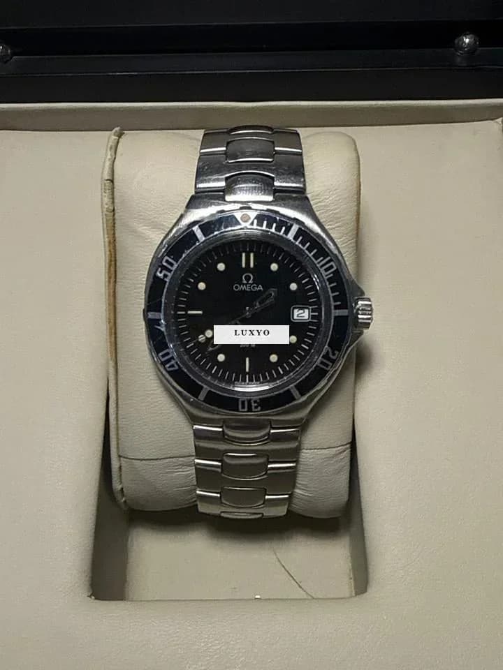 Omega Seamaster Professional 200m Quartz Great watch for great price