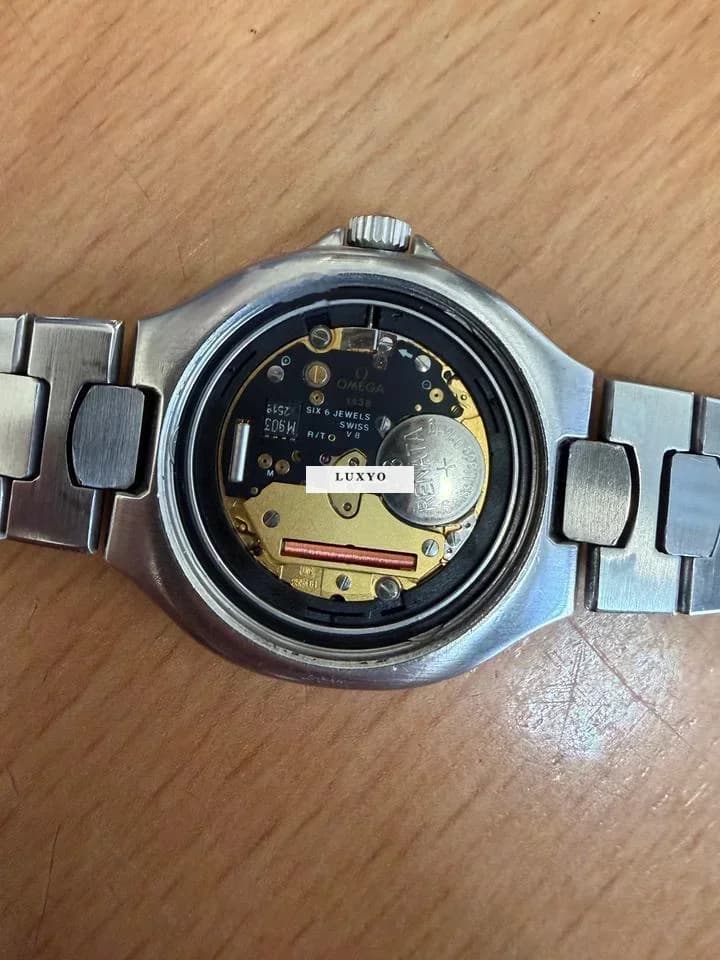 Omega Seamaster Professional 200m Quartz Great watch for great price - Thumbnail 7