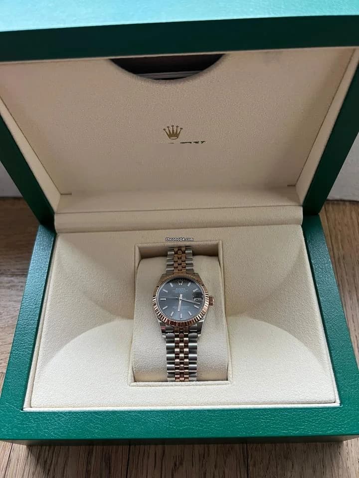 Rolex Datejust 31 DATEJUST en or rose avec cadran Rhod fonce