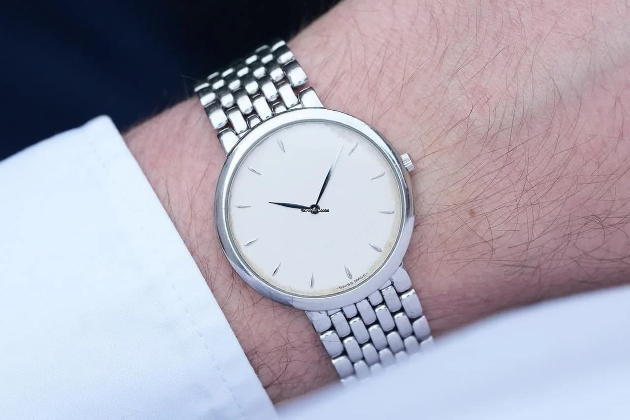 Omega De Ville Raised Hour Markers - Integrated Bracelet