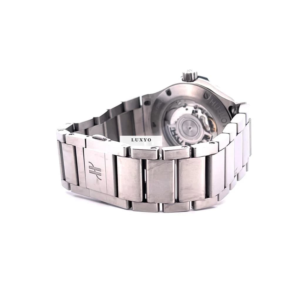 Hublot Classic Fusion Black Dial / Box & Papers - Thumbnail 10