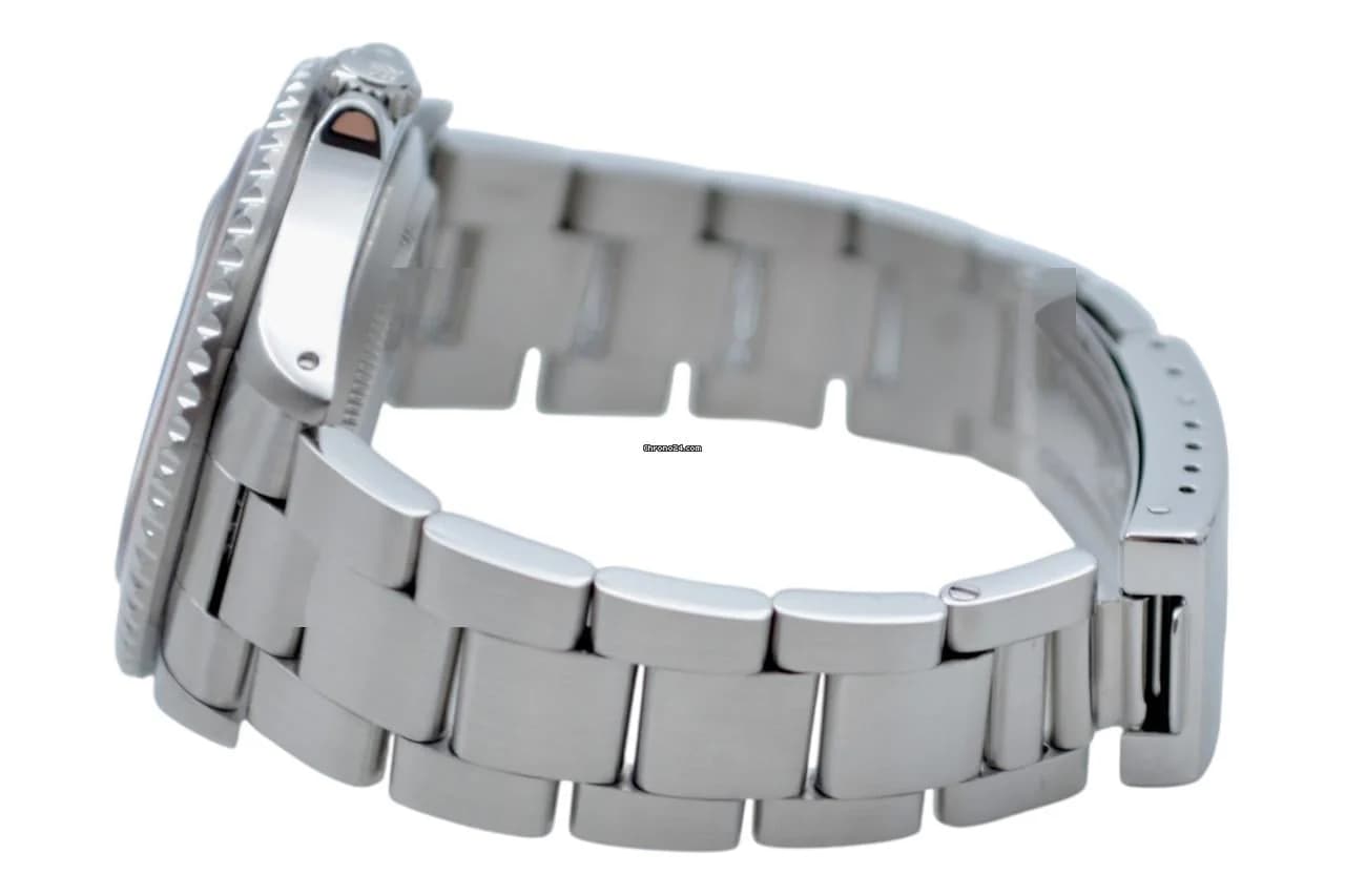 Rolex GMT-Master II Ref: 16710 40mm Automatic Oyster Steel Vintage Pepsi Bezel 1990 - Thumbnail 6