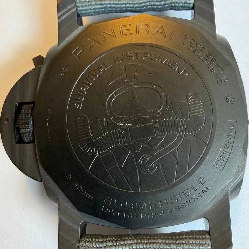 Panerai Submersible Marina Militare Carbotech 47 Mm 47mm Full set with papers, bought in Panerai boutique. - Thumbnail 6