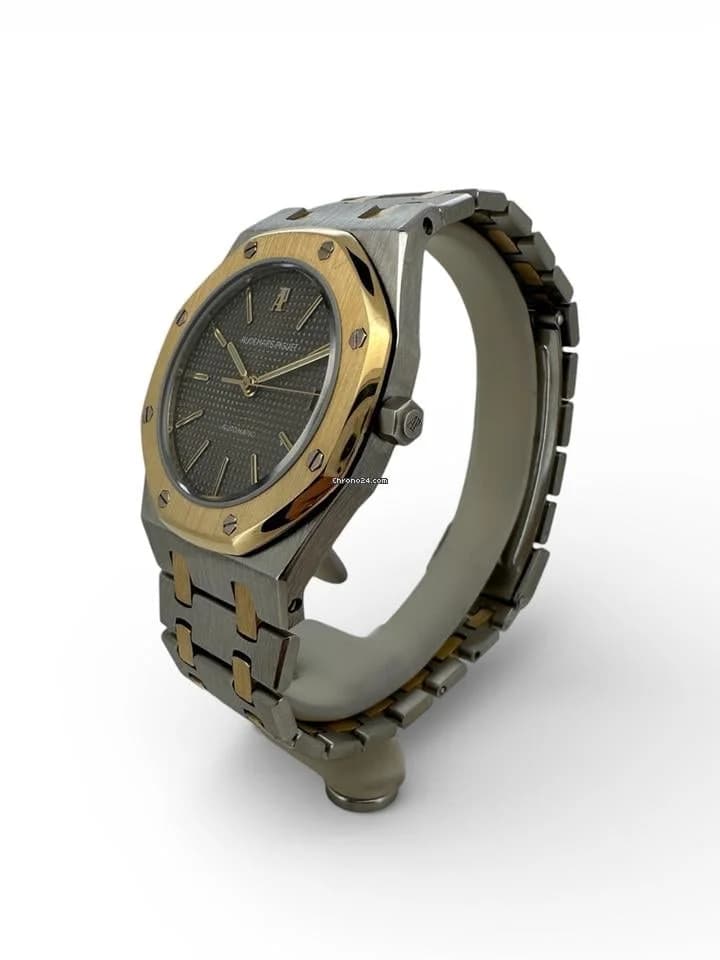 Audemars Piguet Royal Oak Mini Jumbo 4332SA - Thumbnail 3